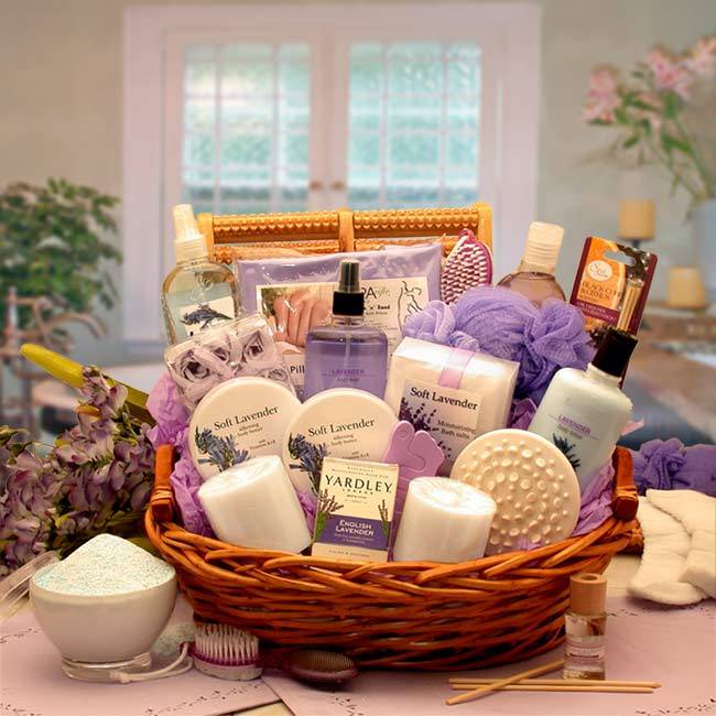 The Essence of Lavender Spa Gift Basket - NosCiBe